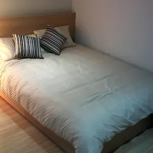 Newly Built Modern House With Free Parking * London