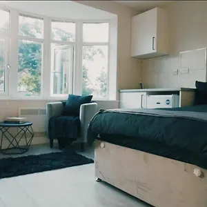 Aparthotel Cosy & Modern 1 Bed *