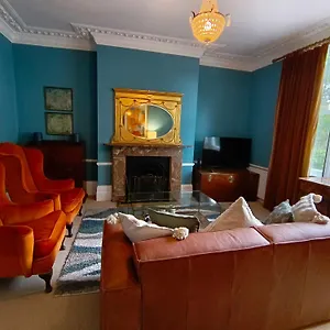 The Earl's Court Hideout - Lovely 4bdr House With Garden