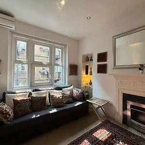 Superbly Located 1bd Flat Heart Of Fitzrovia