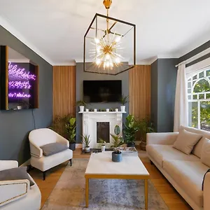 Chelsea Maisonette Apartment London