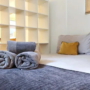 Spacious Flat - Camden Kings Cross Zone 1