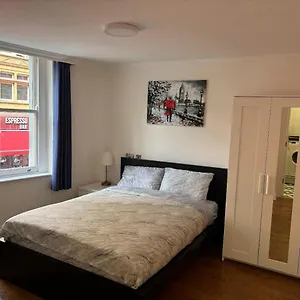 Luxury Piccadilly Apartment