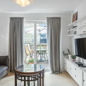 4 Bed 2 Bath - Modern Flat Right On Columbia Road! London