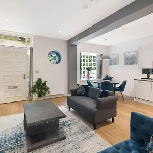 Stylish Knightsbridge Flat Apartment *