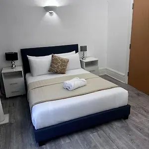 2bed2bath Flat
