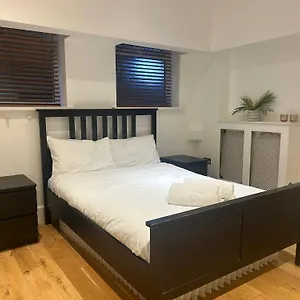 Apartment Hyde Park *