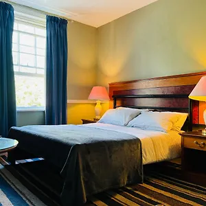 Station Hotel London