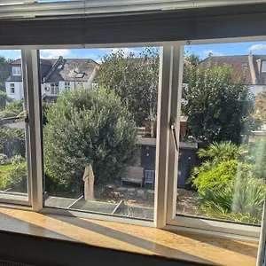 Brookview London