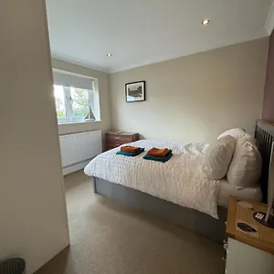 Tranquil Homestay Barnet