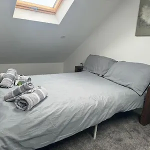 Apartment Modern Free Parking Close To Station *