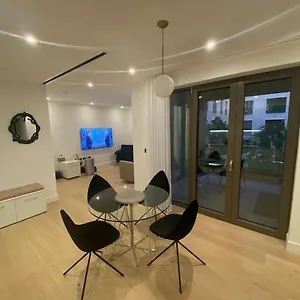 Apartment New In London