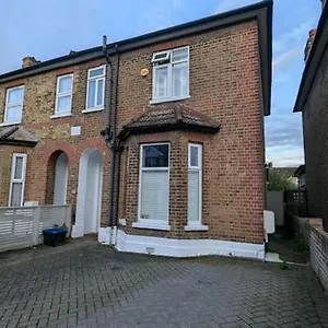 Holiday home Gorgeous 2 Bedroom House, Richmond Kew