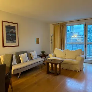 Apartment Spacious One-bedroom In Canary Wharf *