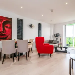 Gorgeous Wembley Flat Apartment *