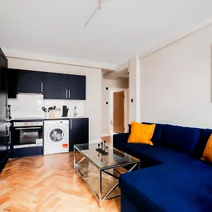 Apartment Bright Near Hyde Park *