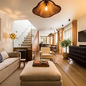 The Primrose Hill House By Hok Living Holiday home
