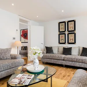 4-bedroom In Marble Arch Apartment *