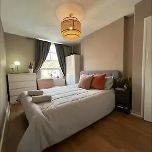 Cute Lägenhet