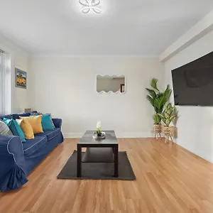 Apartment Vichy - Edgware Way 2 Bed Modern