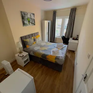 Apartment Quality Point Piccadilly