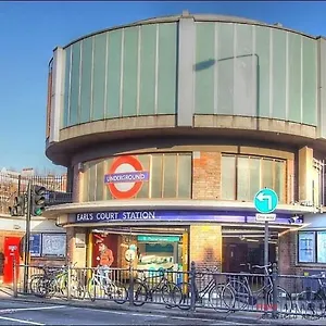 1 Bed Flat * London
