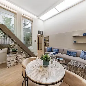 Luxury Near Harrods & Museums Apartment