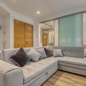 Luxury 1 Bed With Ac By Vauxhall Station Zone 1 Apartment London