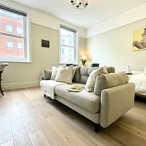 Chic Marylebone Studio, Walk To Oxford Street Or Regent's Park, By The Design Traveller * London