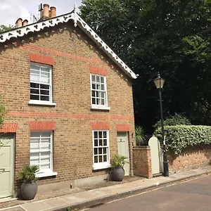 Holiday home Charming With Roof Terrace Twickenham