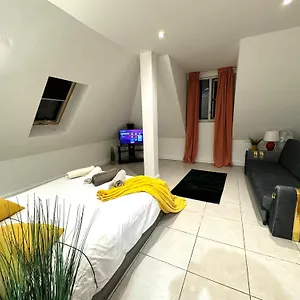 Guest house A Modern Luxury Penthouse Close To Tower-hil-canary Wharf-central London