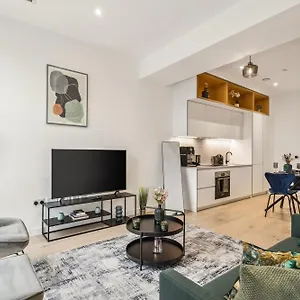 Luxury Apartment, Gym, Cinema, Game Room, Park, Terrace Apartment *