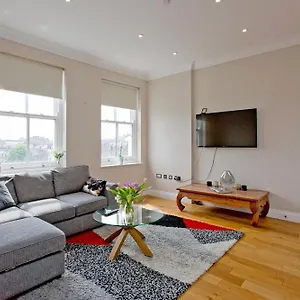 Apartment Family Kensington 2 Bed 07 *