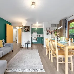 Croydon Fbs Retreat, Easy Access To Appartamento Thornton Heath