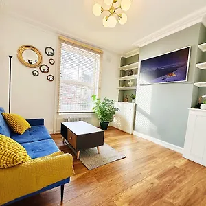 Stylish Kennington Near Tube With King Bed And Garden London
