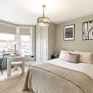 Fulham Oasis Apartment *