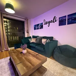 Idyllic Riverside Retreat Apartment