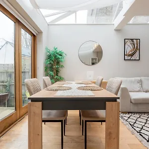 Cosy 2-bedroom Apartment, Balham Apartment *