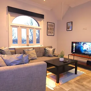 The Hideaway Apartment