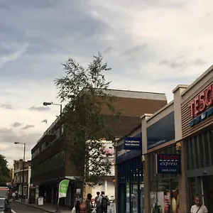 4 Bedroom Flat In Kensington Apartment