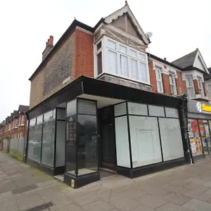South Ealing Place Brentford