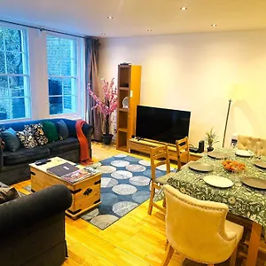 Apartment Charming Comfy By Kensington London