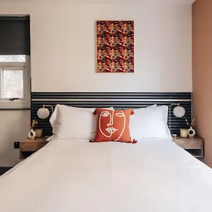Holiday home Modern And Spacious Duplex In Earls Court