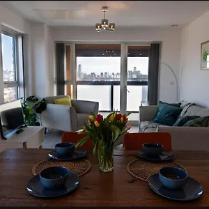 Dionisio Cozy * London
