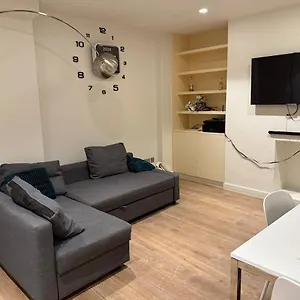 Apartment 2br,2br Flat In Earls Court, Kensington