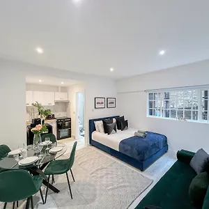 Apartment Sleek 1-bed Flats In Euston, Islington Near Regents Park *