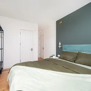 Spacious 2-bed Near Stockwell & Brixton Free Wifi & Quick Access Londres