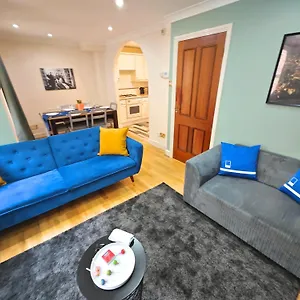 Charming 3 Bed In London, Abbey Road