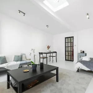 Modern In Chelsea