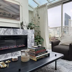 Penthouse With Garden In Chealsea * London